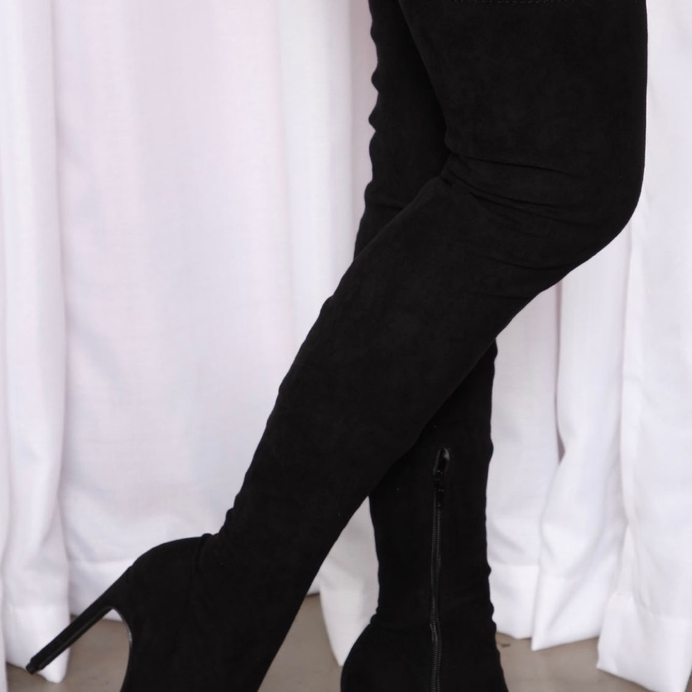 Fashion nova knee-high heels